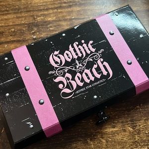 Jeffree Star Cosmetics Gothic Beach palette